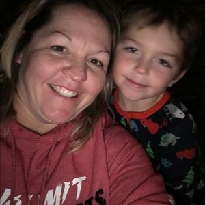 Meet your Posher, Carrie